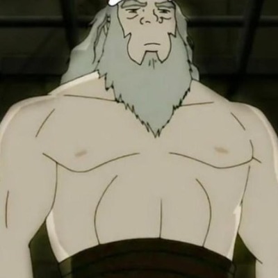 Накачанный дед
