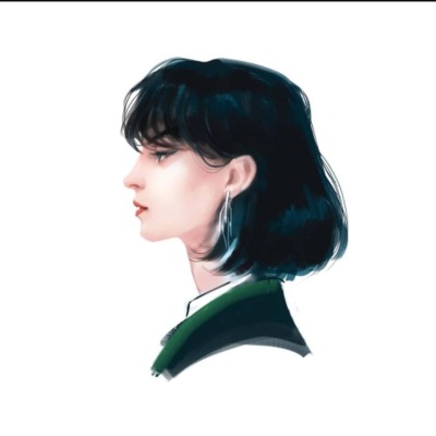 Алина Тезова