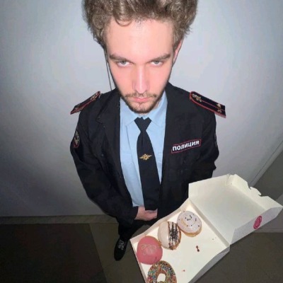 Пидор в очках